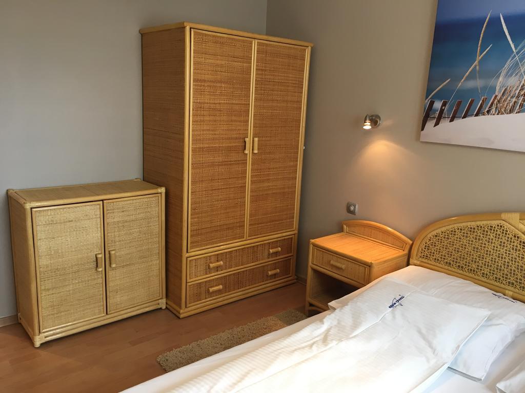 Wolin-Travel Apartament Dom Przy Parku Miedzyzdroje Exteriér fotografie